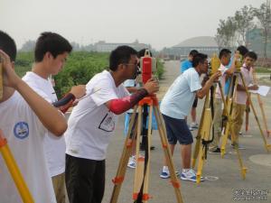 �y(c��)�L����