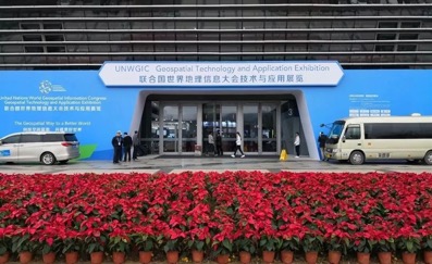 �׌�(li��n)�χ����Ŵ��չ�[�_Ļ���¿Ƽ��(q��)���½�(j��ng)��(j��)